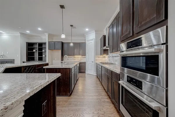 $639,786 | 5226 Kiam Street, Unit 1002, Houston, TX 77007