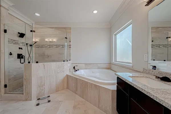 $639,786 | 5226 Kiam Street, Unit 1002, Houston, TX 77007
