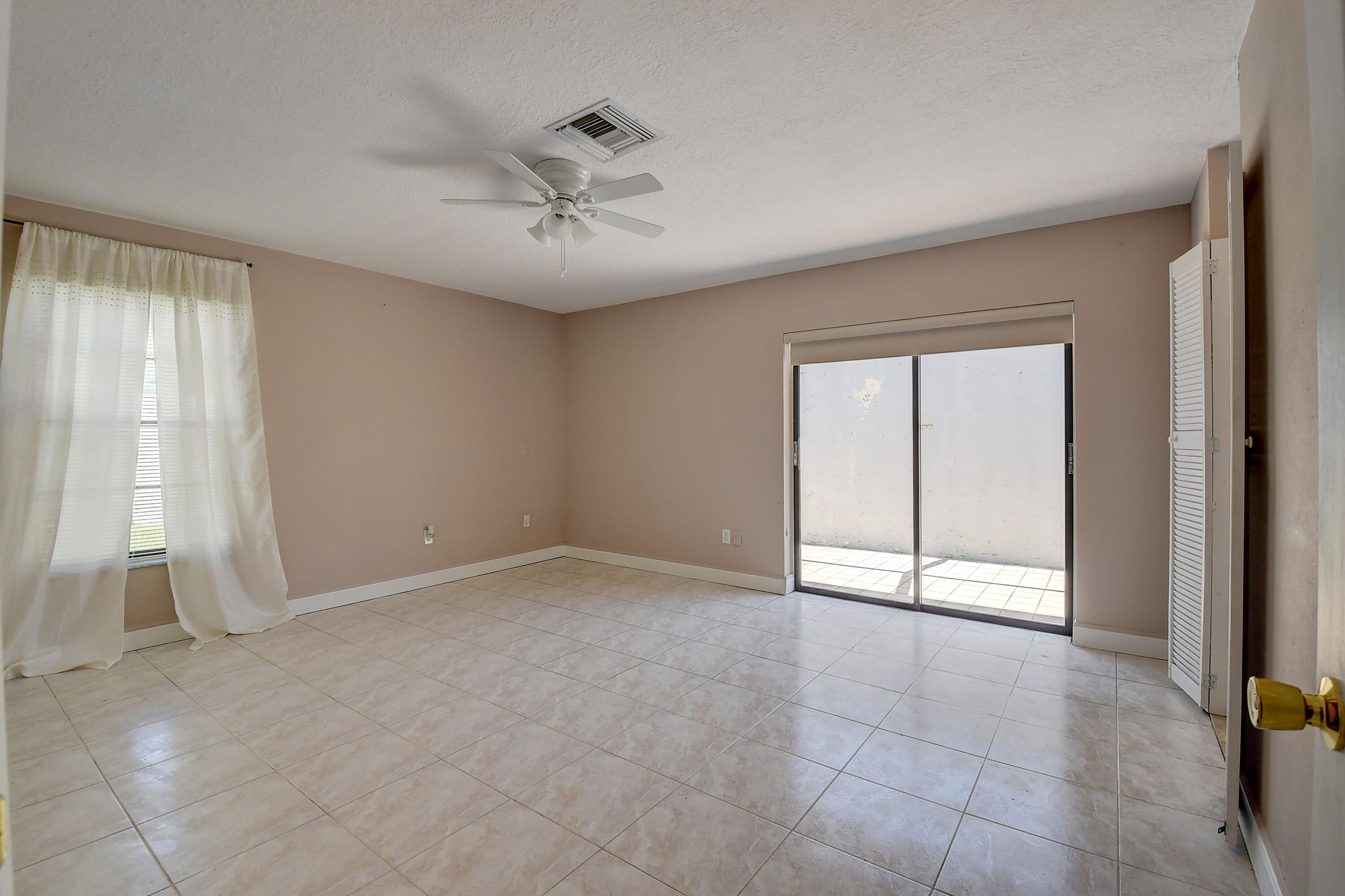 9105 Southwest 22nd Street, Unit E Boca Raton, FL 33428 - Photo 18 of 30 MASTERS BEDROOM