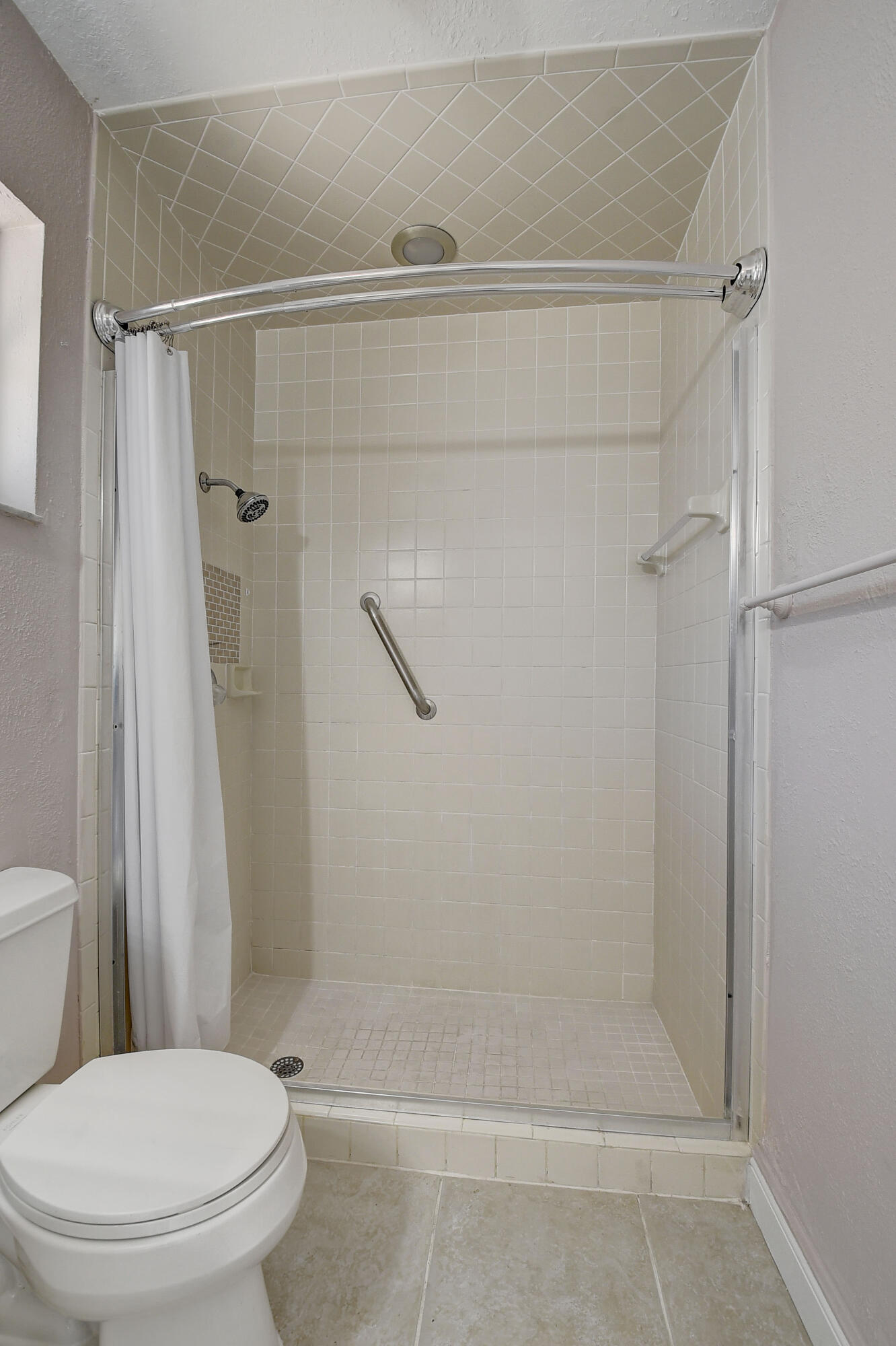 9105 Southwest 22nd Street, Unit E Boca Raton, FL 33428 - Photo 21 of 30 MASTERS BATHROOM SHOWER