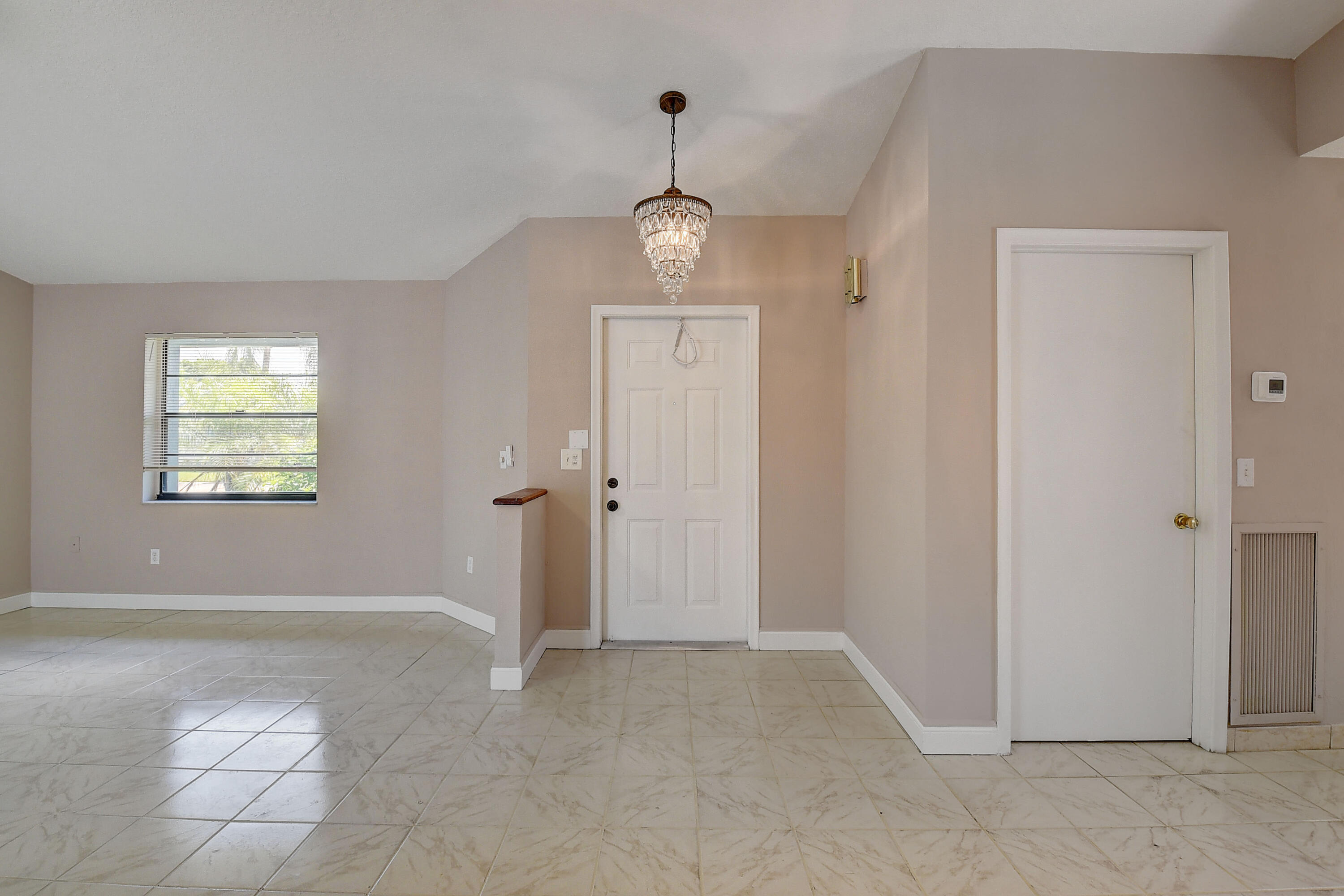 9105 Southwest 22nd Street, Unit E Boca Raton, FL 33428 - Photo 5 of 30 ENTRANCE