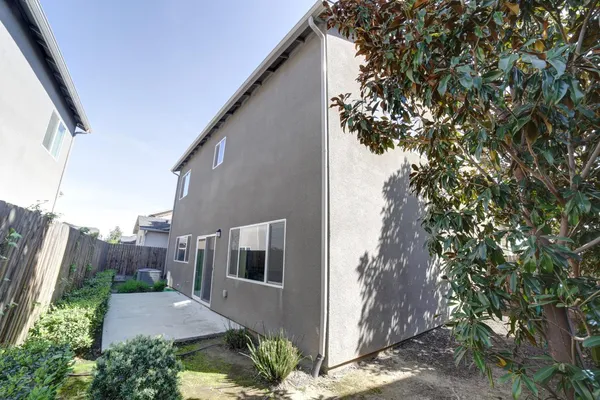 $499,000 | 6026 East Fedora Avenue, Fresno, CA 93727