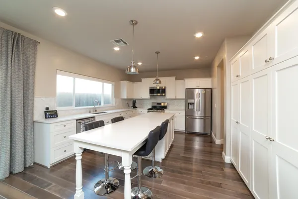 $499,000 | 6026 East Fedora Avenue, Fresno, CA 93727