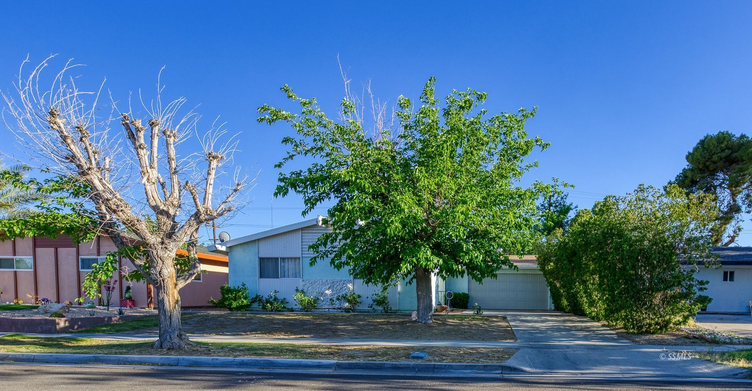 515 Vera Avenue Ridgecrest, CA 93555 - Photo 1 of 30