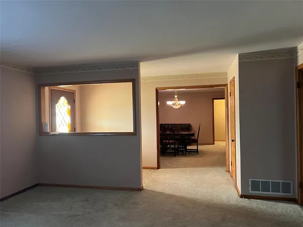 $275,000 | 211 South Crockett Street, Henrietta, TX 76365