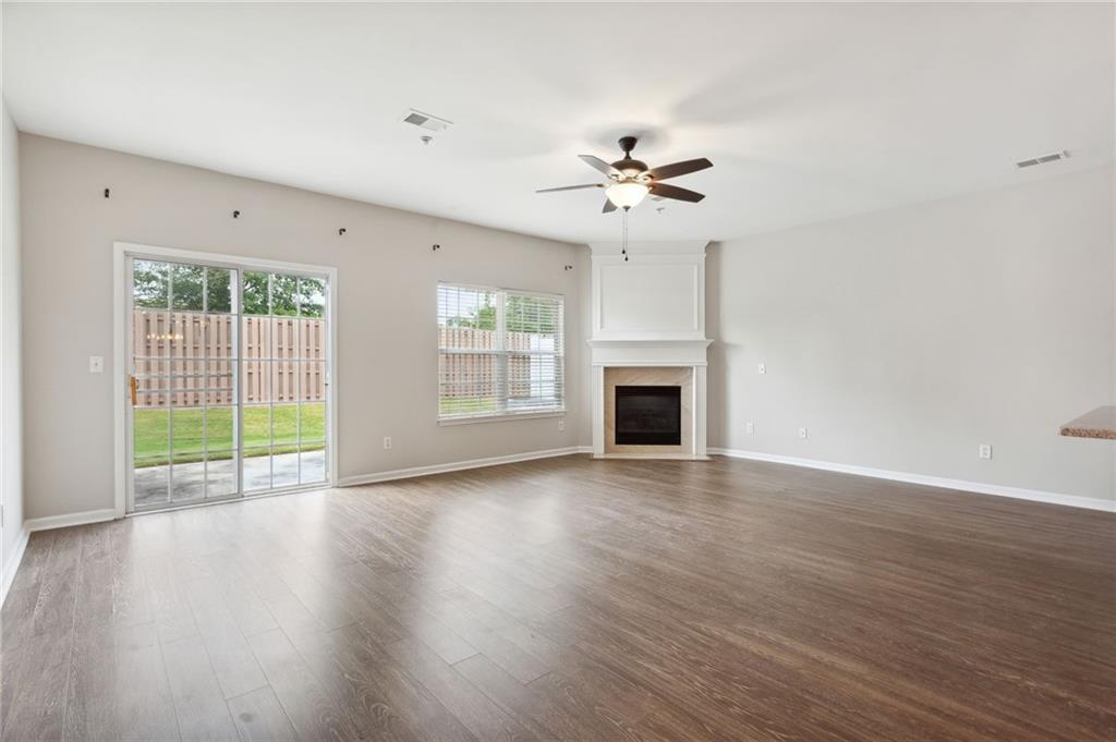 372 Azalea Circle Cumming, GA 30040 - Photo 11 of 37