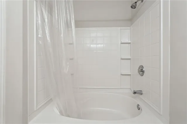 $2,000 | 372 Azalea Circle, Cumming, GA 30040