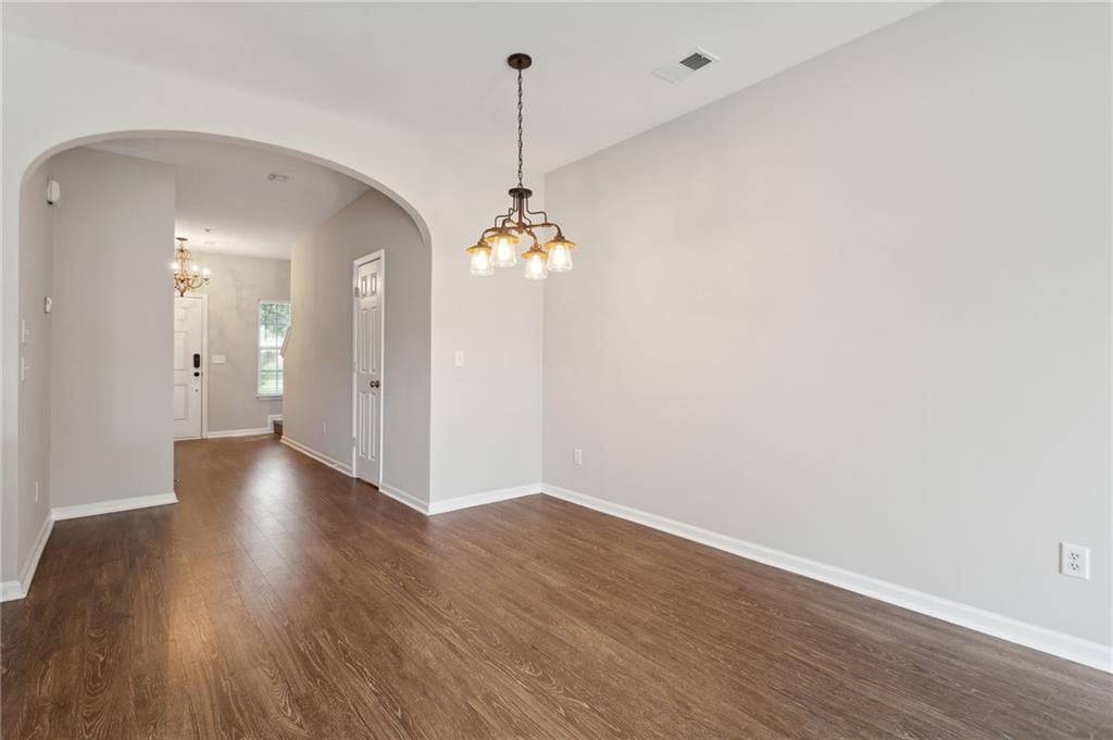 372 Azalea Circle Cumming, GA 30040 - Photo 9 of 37