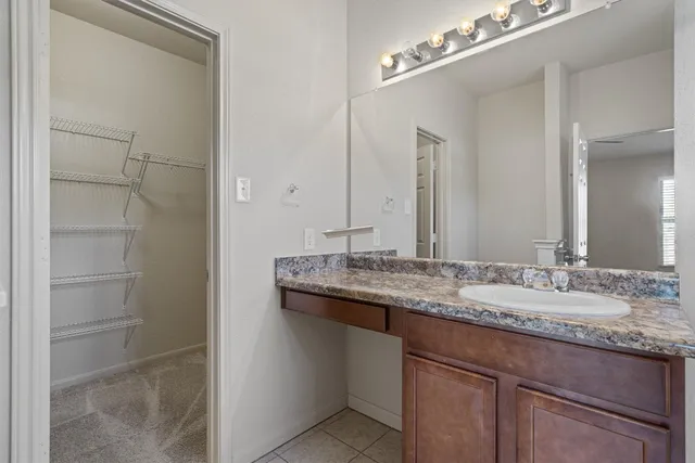 $200,000 | 180 Eagle Drive, Luling, TX 78648