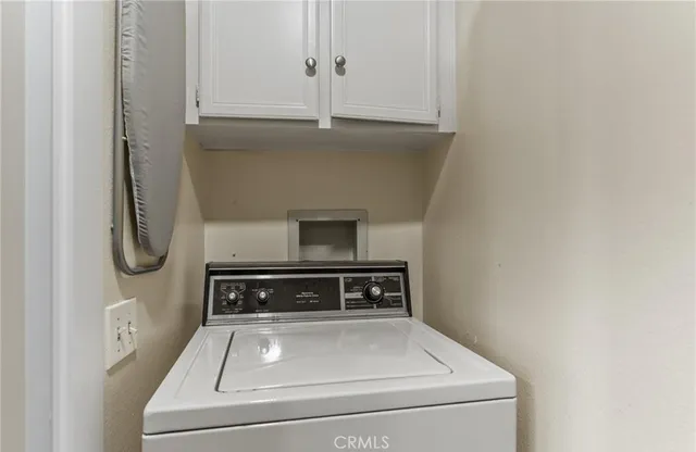 a close view of washer and dryer