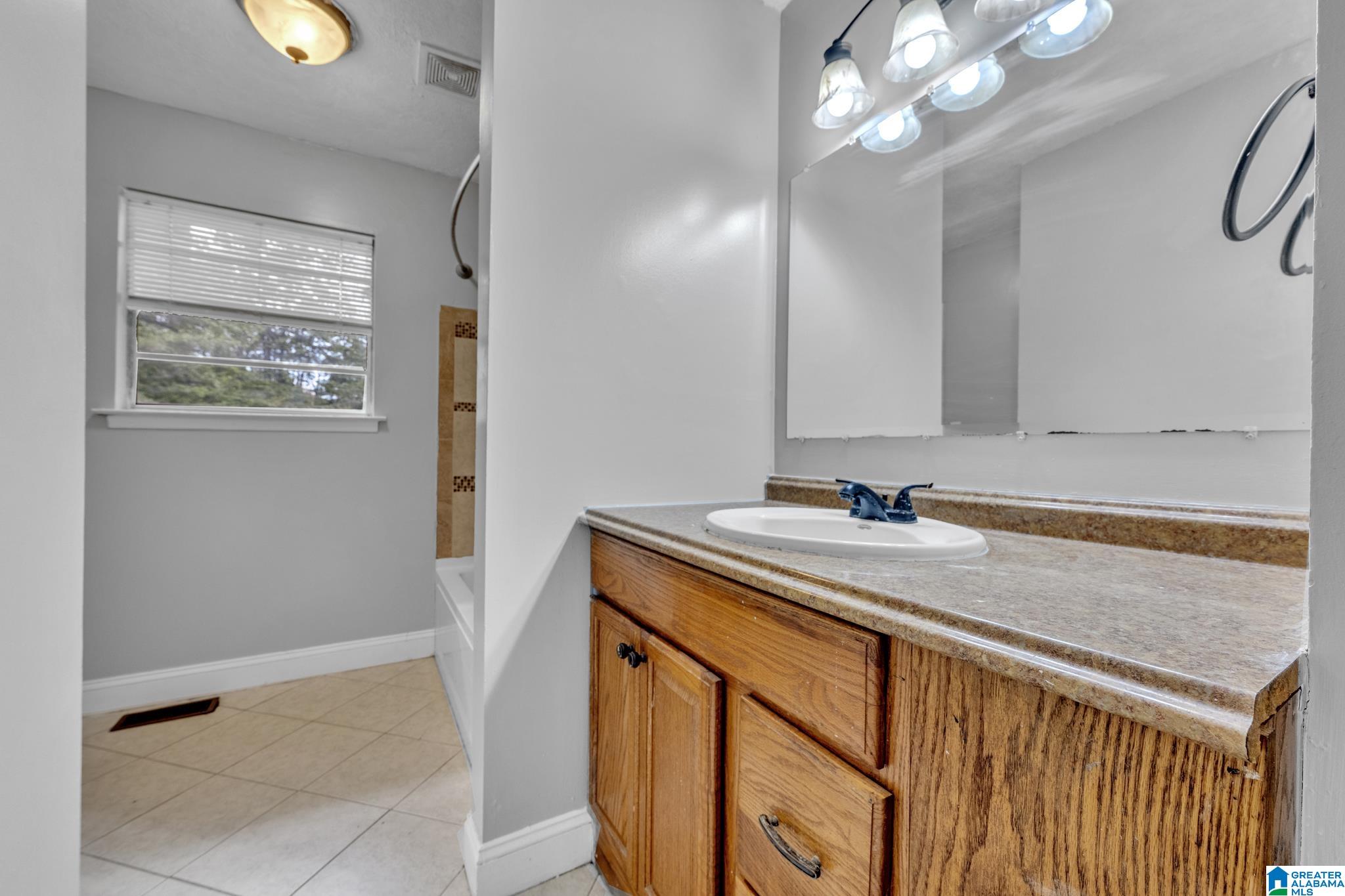729 North Pine Hill Road Birmingham, AL 35217 - Photo 15 of 22