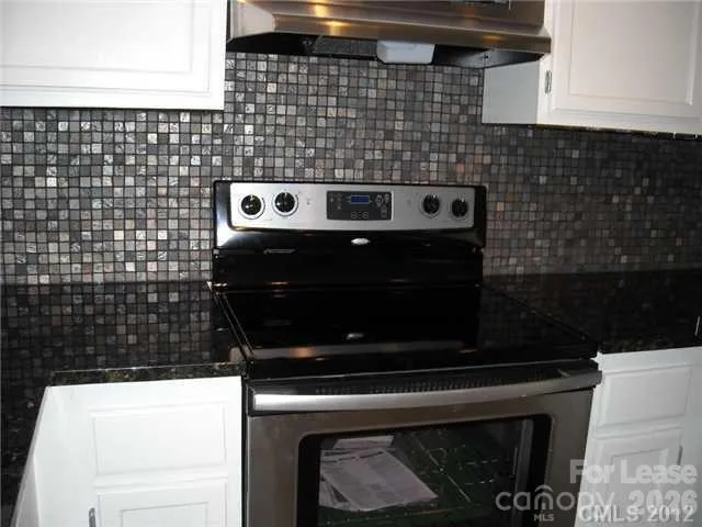 $1,450 | 3308 Selwyn Farms Lane, Charlotte, NC 28209