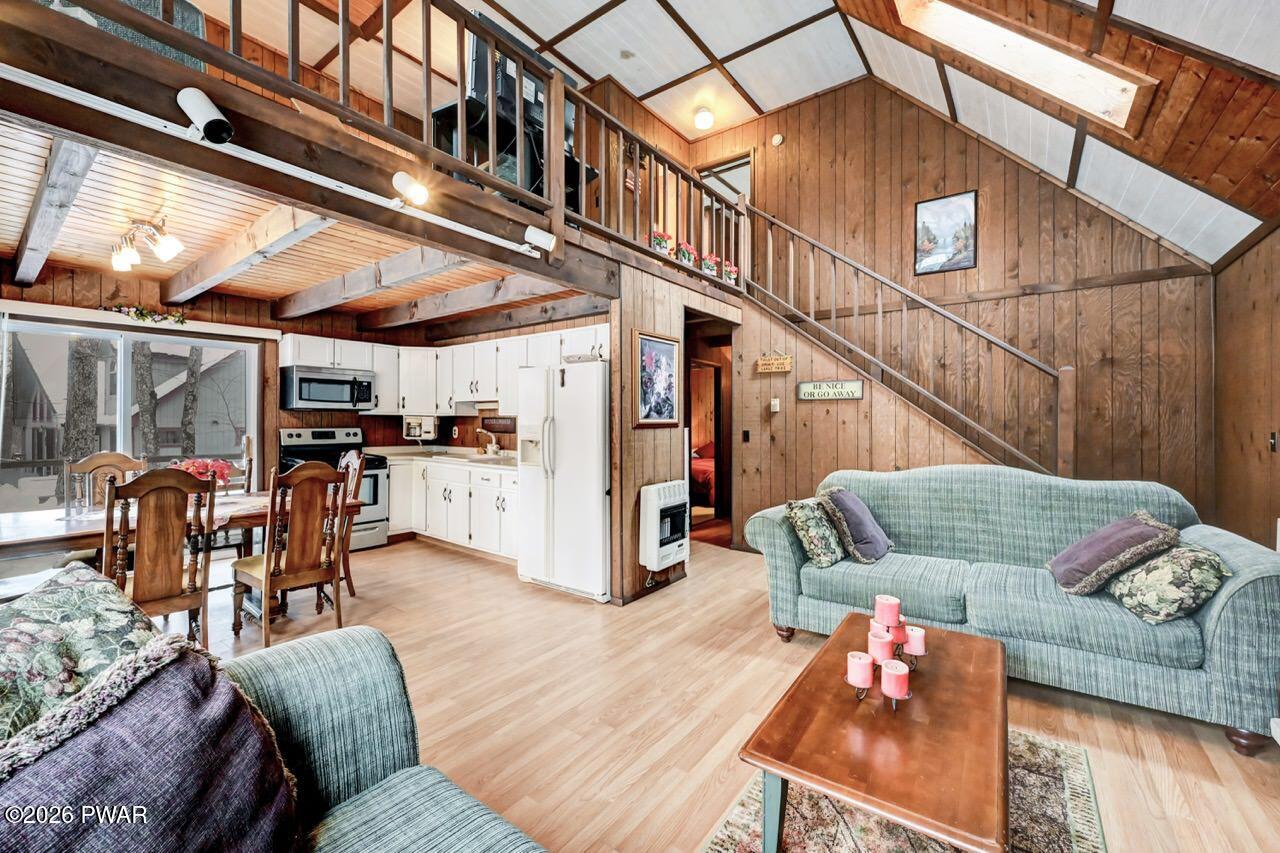 128 Tanager Road Lackawaxen, PA 18435 - Photo 6 of 81 128 Tanager Rd 08 Large