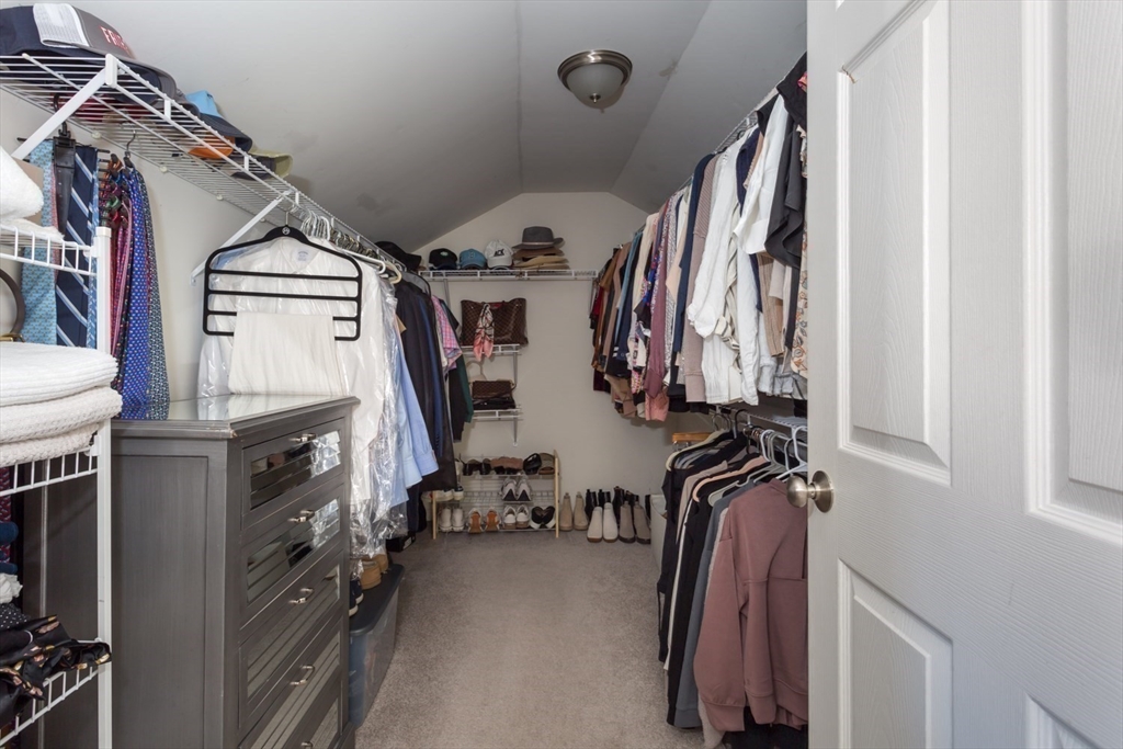 49 Hancock Road Franklin, MA 02038 - Photo 26 of 48 Gallery Image 26
