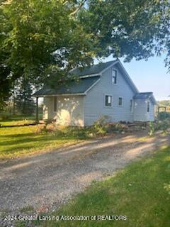 84 Kingman Road Mason, MI 48854 - Photo 4 of 23 548521