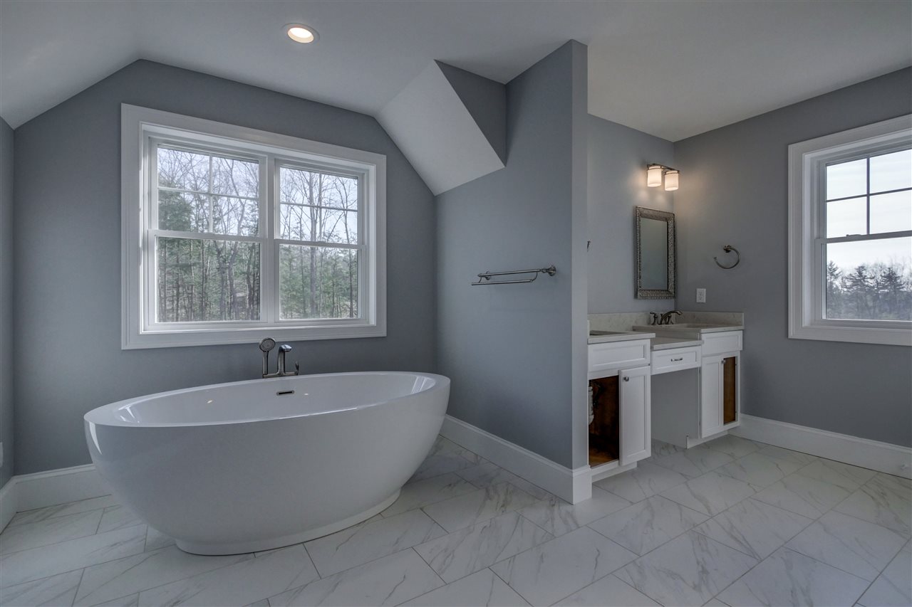 16 Glendenin Road Windham, NH 03087 - Photo 32 of 36
