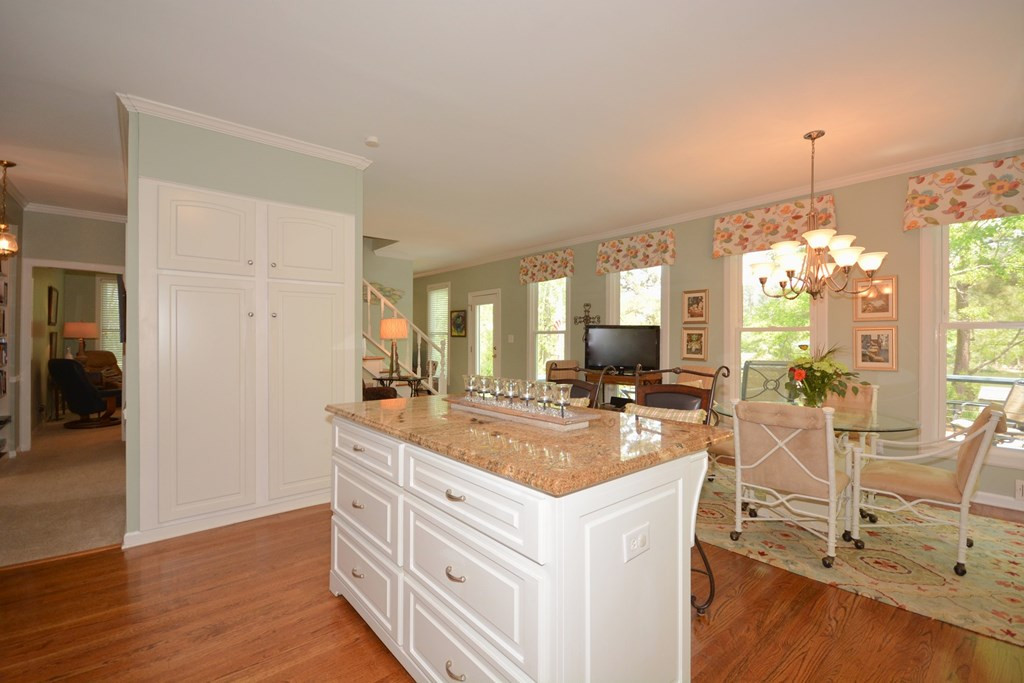 112 Springlakes Drive Martinez, GA 30907 - Photo 8 of 45 Gallery Image 8
