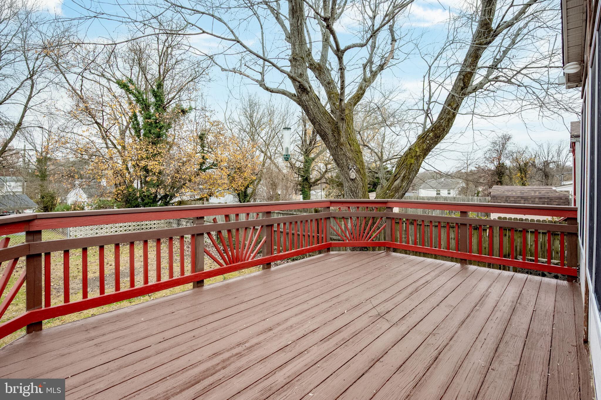 7507 Dover Lane Hyattsville, MD 20784 - Photo 20 of 53 Deck off screened in porch