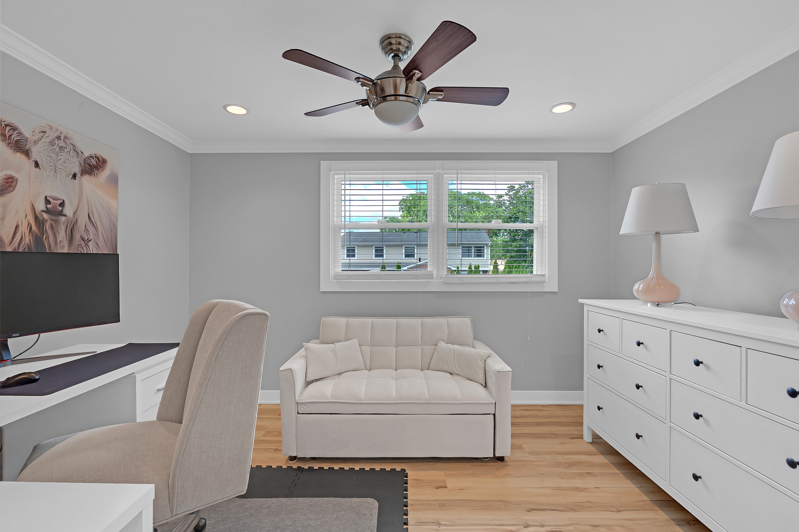 210 West Pickwick Road Arlington Heights, IL 60005 - Photo 19 of 35