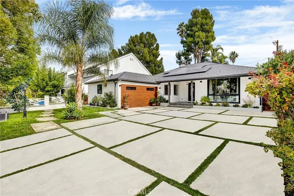 $9,850 | 4912 Alonzo Avenue, Encino, CA 91316