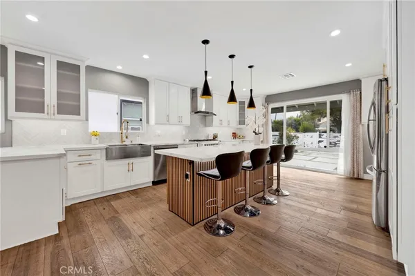 $9,850 | 4912 Alonzo Avenue, Encino, CA 91316