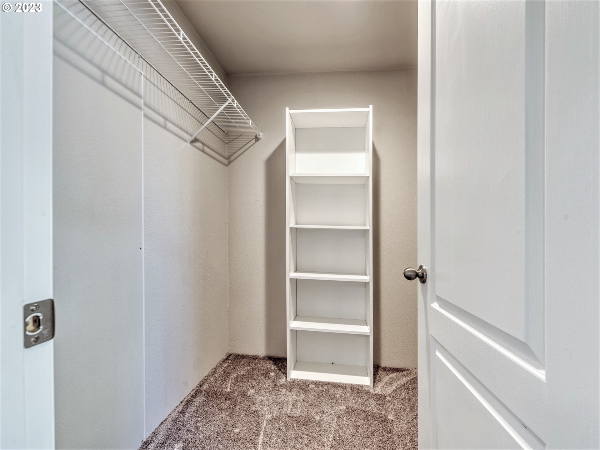 4689 Union Terrace Springfield, OR 97478 - Photo 18 of 24 a view of an empty walk in closet