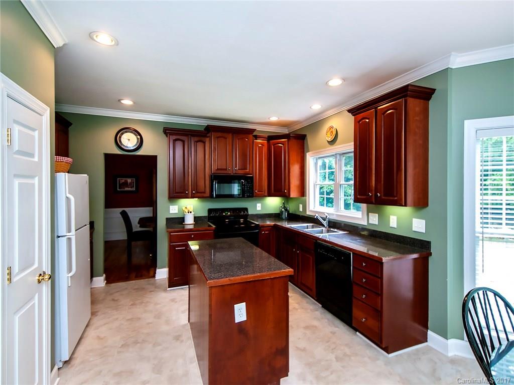 1626 Hunters Place Road York, SC 29745 - Photo 8 of 23 Gallery Image 8