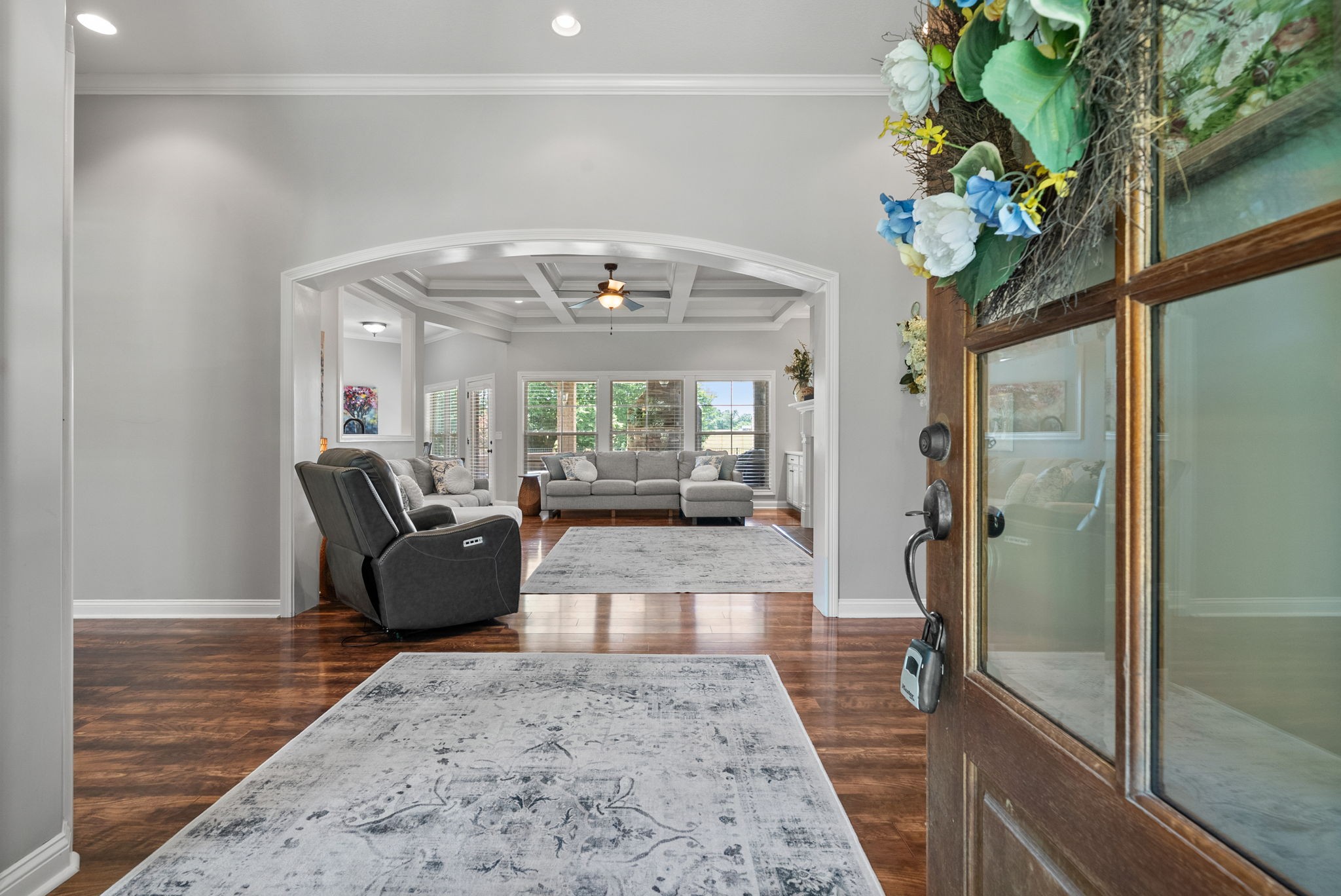 2976 Rossview Road Clarksville, TN 37043 - Photo 4 of 54