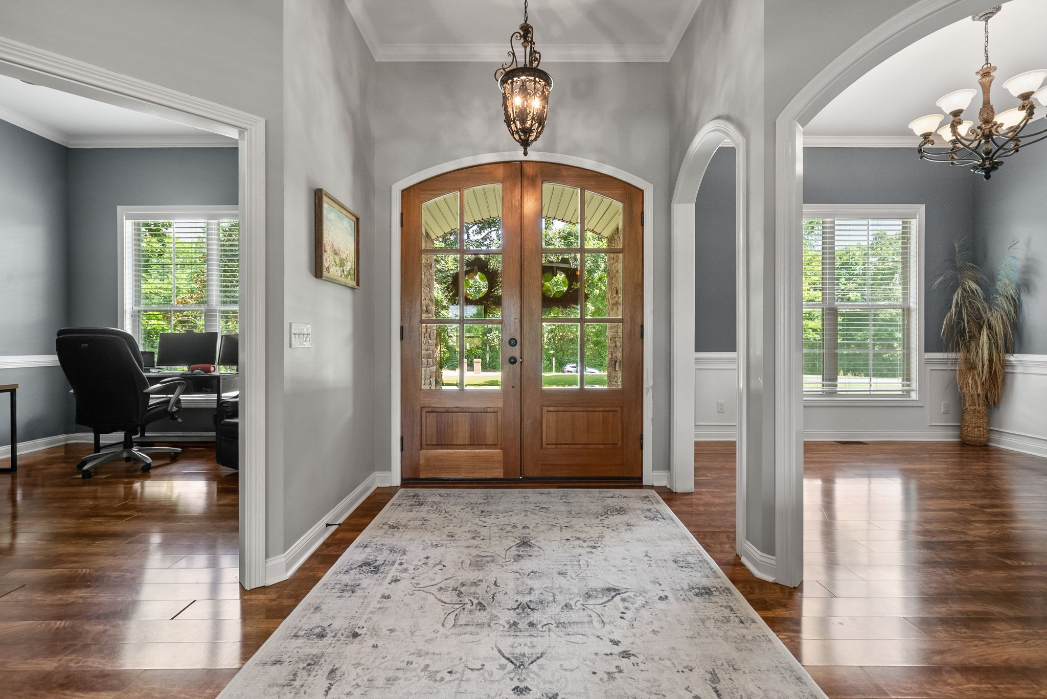2976 Rossview Road Clarksville, TN 37043 - Photo 5 of 54 a view of hall way with furniture