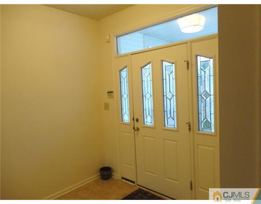 101 Chichester Road Monroe Township, NJ 08831 - Photo 4 of 25 Gallery Image 4
