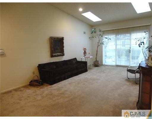 101 Chichester Road Monroe Township, NJ 08831 - Photo 6 of 25 Gallery Image 6