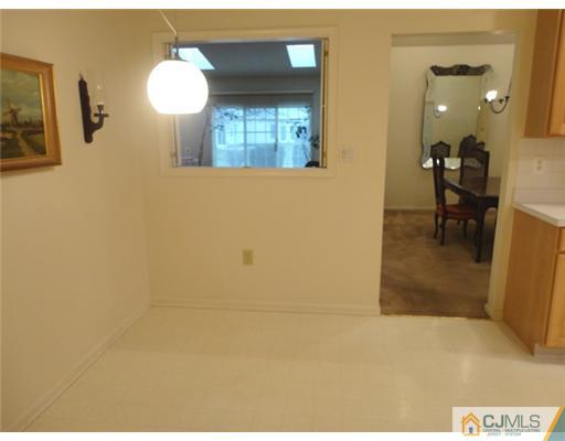 101 Chichester Road Monroe Township, NJ 08831 - Photo 10 of 25 Gallery Image 10