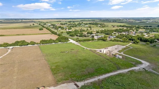 $570,000 | 9725 Atcheson Road, Decatur, TX 76234