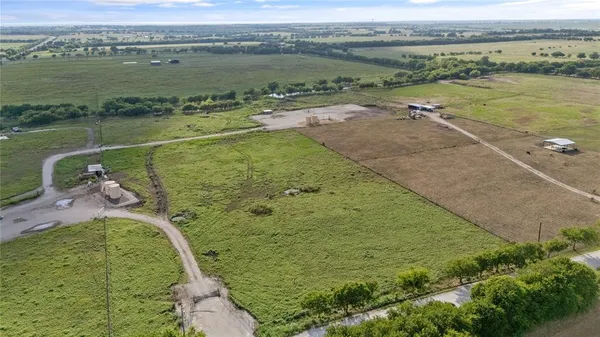 $569,000 | 9725 Atcheson Road, Decatur, TX 76234
