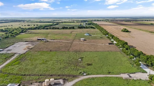 $569,000 | 9725 Atcheson Road, Decatur, TX 76234
