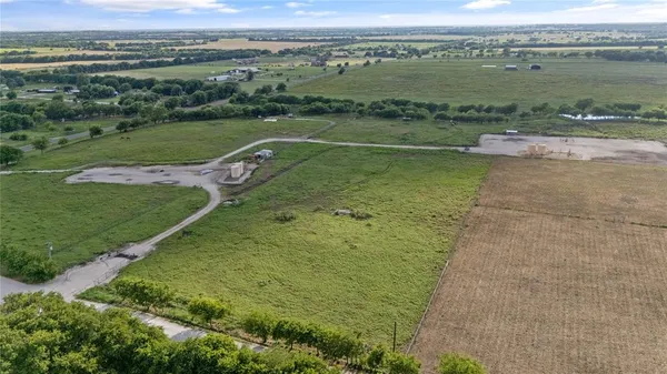 $569,000 | 9725 Atcheson Road, Decatur, TX 76234