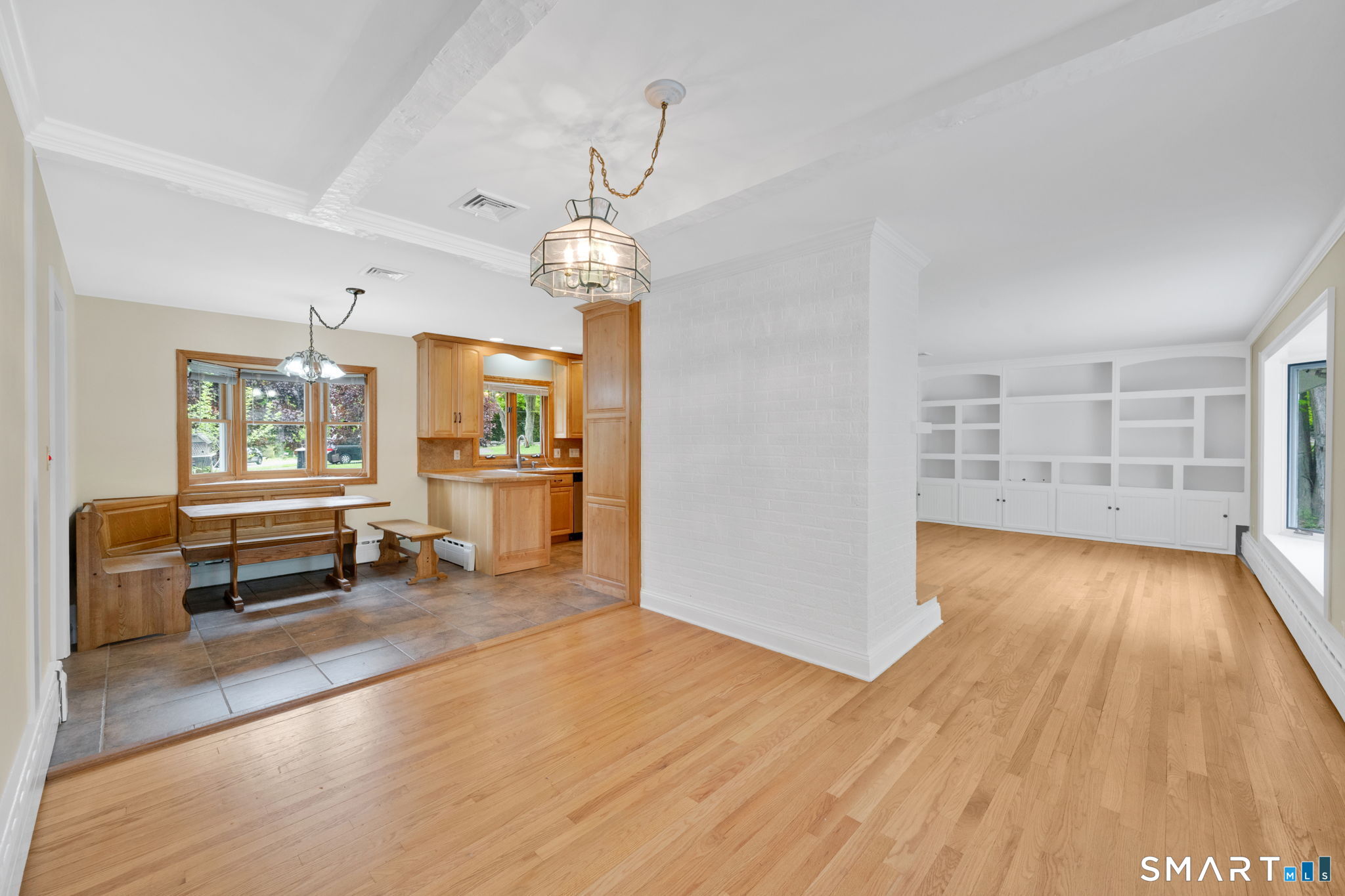12 Unity Drive Trumbull, CT 06611 - Photo 9 of 38