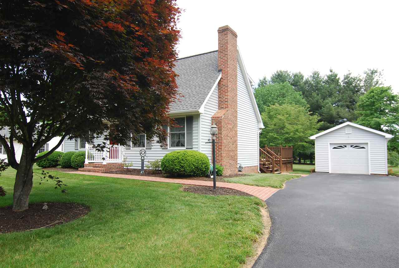 34 Ridgeview Drive Stuarts Draft, VA 24477 - Photo 3 of 26 Gallery Image 3