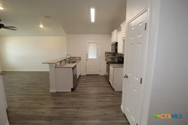 $1,300 | 118 Wind Ridge Drive, Unit A, Copperas Cove, TX 76522