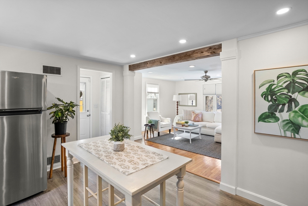 86 Wayside Road Worcester, MA 01605 - Photo 11 of 37 Gallery Image 11