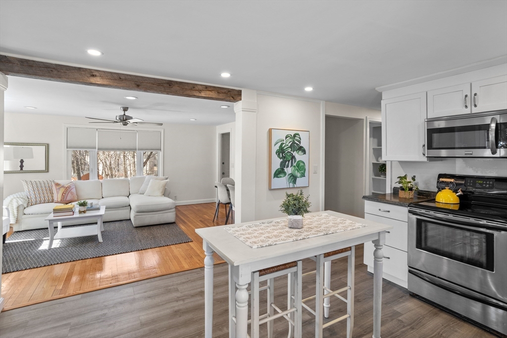86 Wayside Road Worcester, MA 01605 - Photo 12 of 37 Gallery Image 12