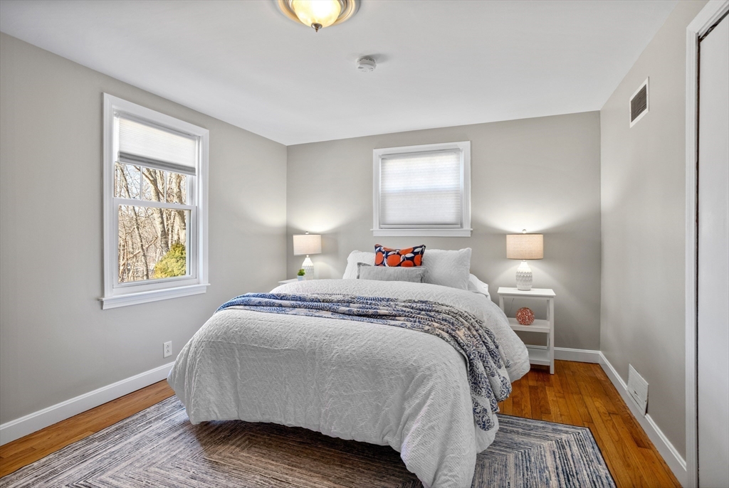 86 Wayside Road Worcester, MA 01605 - Photo 24 of 37 Gallery Image 24