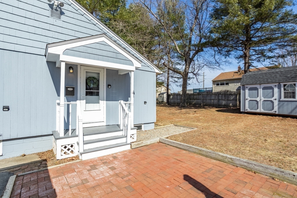 86 Wayside Road Worcester, MA 01605 - Photo 31 of 37 Gallery Image 31