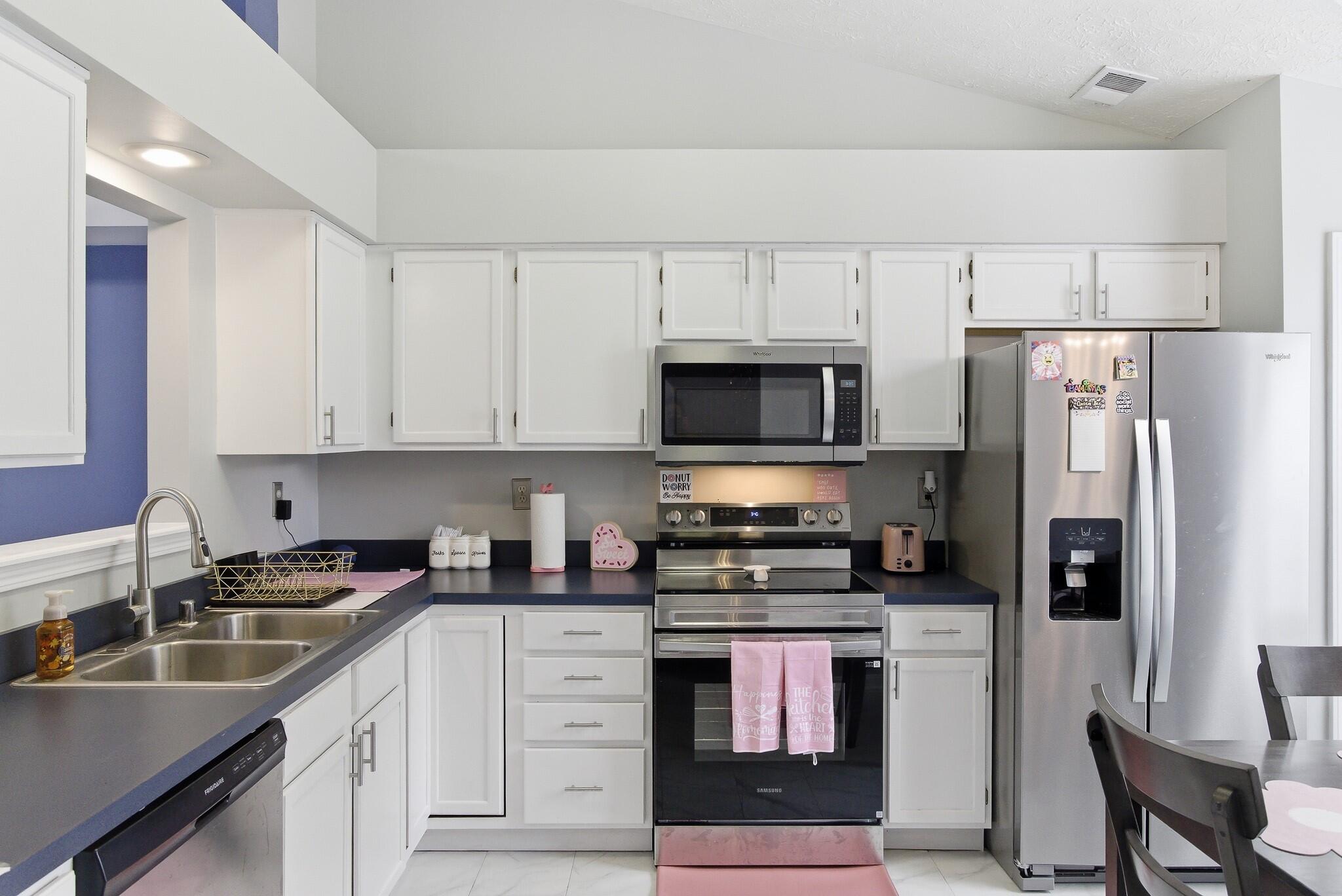 108 Pleasant Ridge Way Lexington, KY 40509 - Photo 8 of 28 Kitchen 4