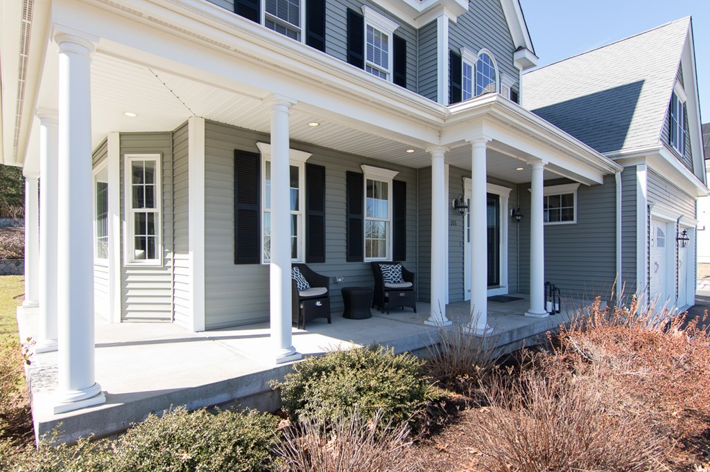 101 Brandywine Road Franklin, MA 02038 - Photo 2 of 30 Gallery Image 2