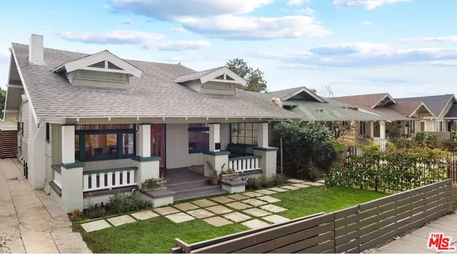 $5,200 | 1728 West 39th Street, Los Angeles, CA 90062