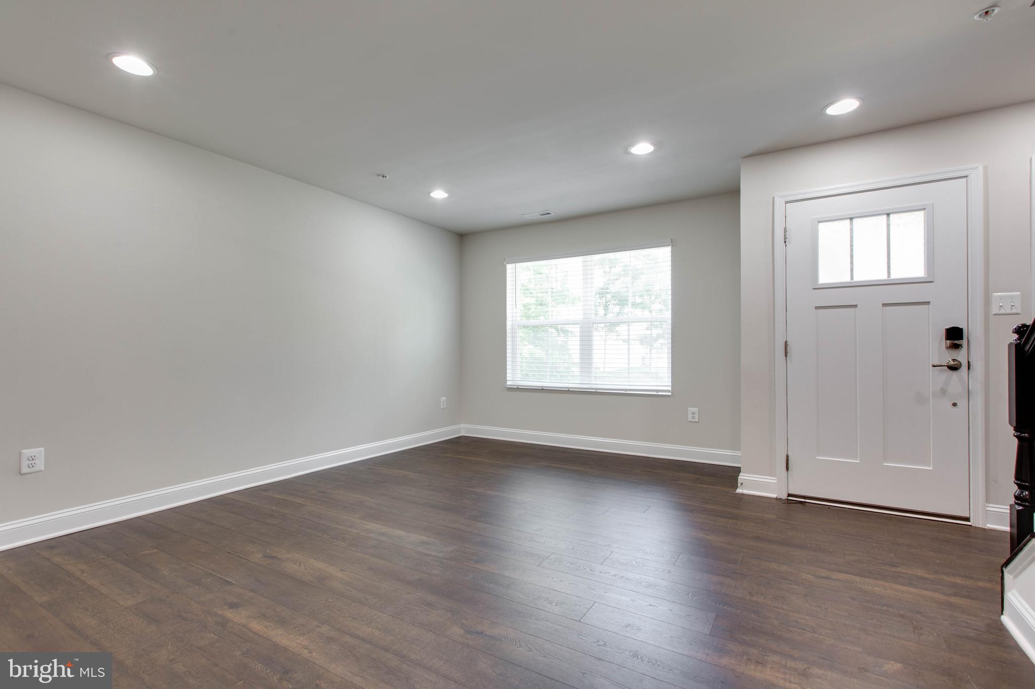7110 Druce Way Hanover, MD 21076 - Photo 7 of 54 Gallery Image 7
