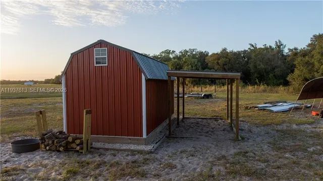 $350,000 | 894 Cemetery Road, LaBelle, FL 33935