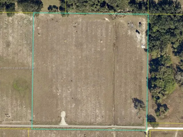 $350,000 | 894 Cemetery Road, LaBelle, FL 33935