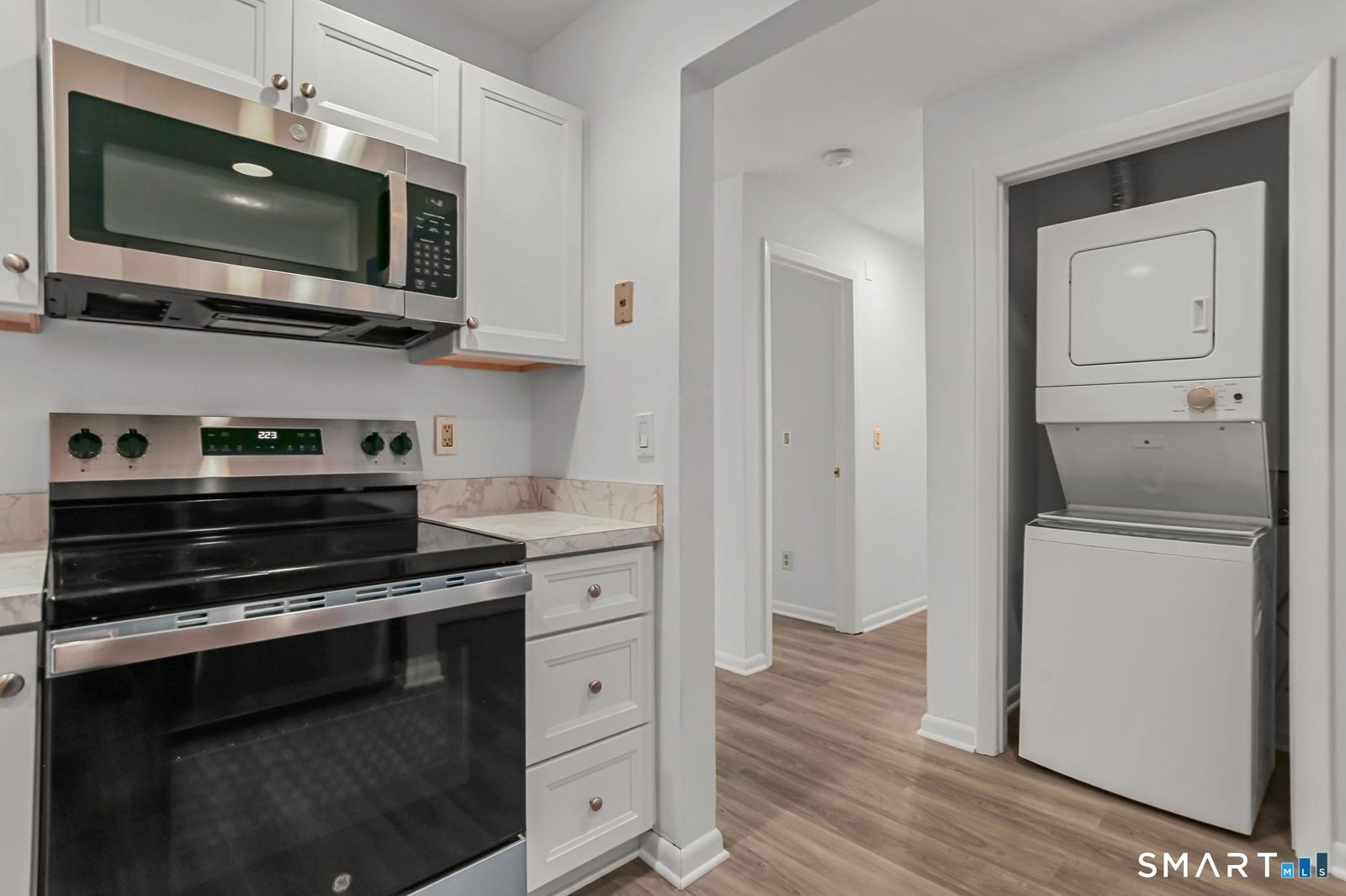 47 Cedar Street, Unit 2 Norwalk, CT 06854 - Photo 5 of 20